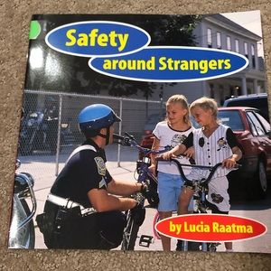 📚5 for $15 Safety around Strangers